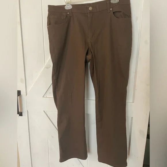 slim fit dress slacks Lee Womens Relaxed Fit Straight Leg Pants Beige 2, Women's main image 0
